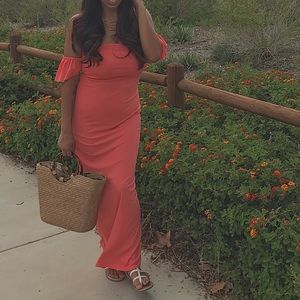 Sexy Full body off the shoulder body con dress